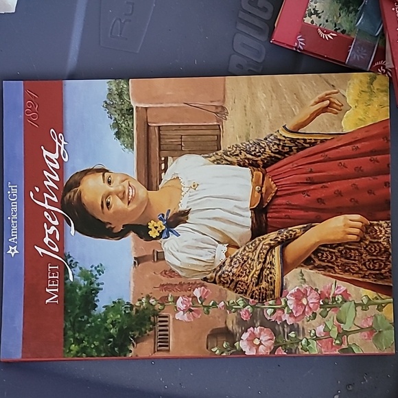 American Girl JOSEFINA  Doll in Red Box. HIGHLY COLLECTABLE - Picture 15 of 15